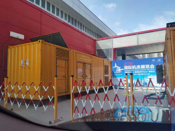 泊头发电车出租-发电机无电压或电压太低怎么办？