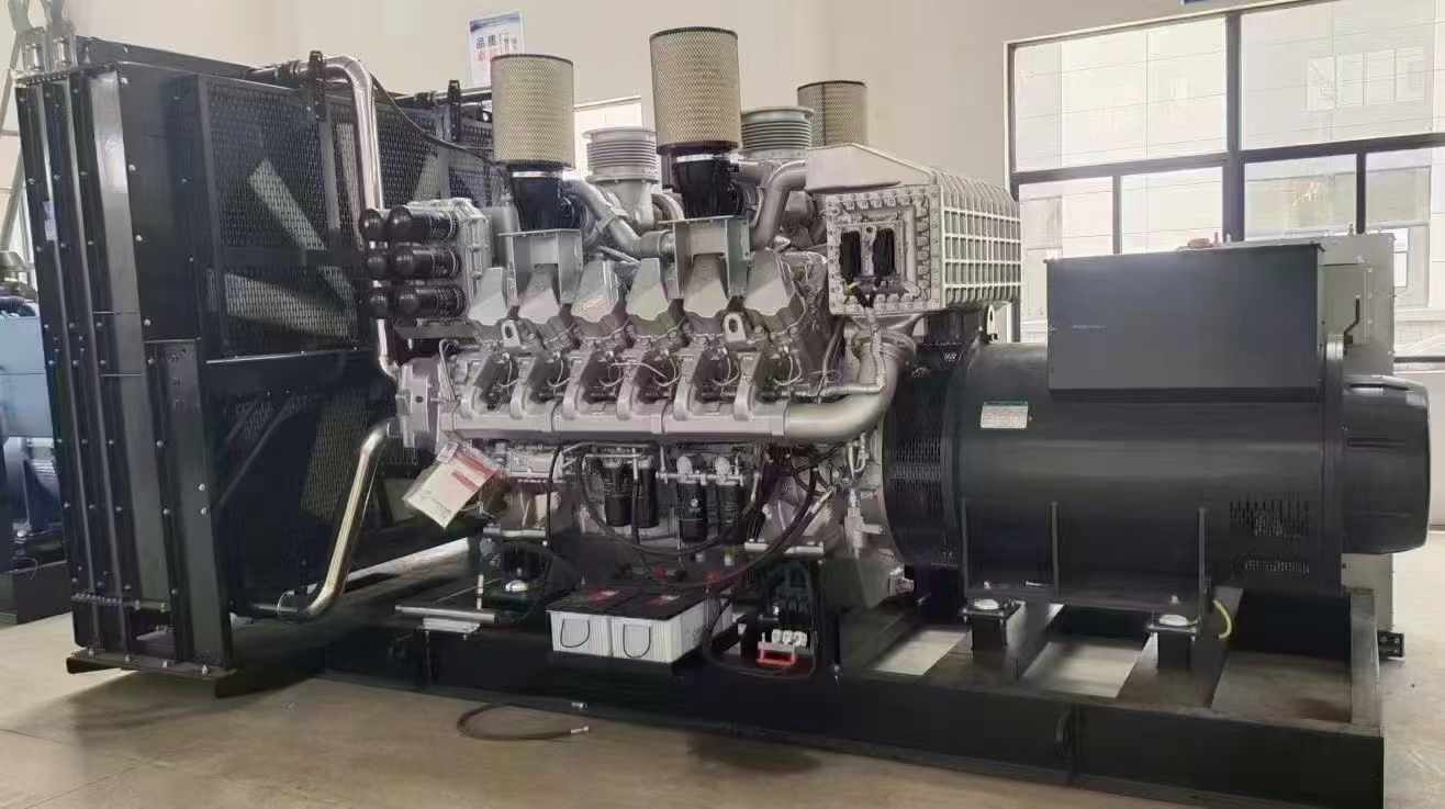 泊头800KW柴油发电机组可以带动多少kw的设备？