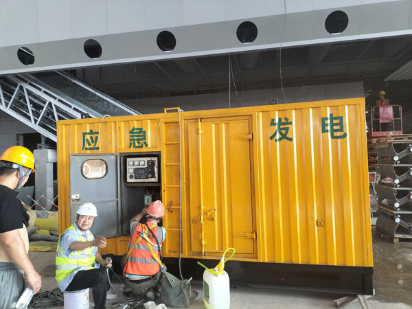 泊头怎样判断空气滤清器是否需要更换？