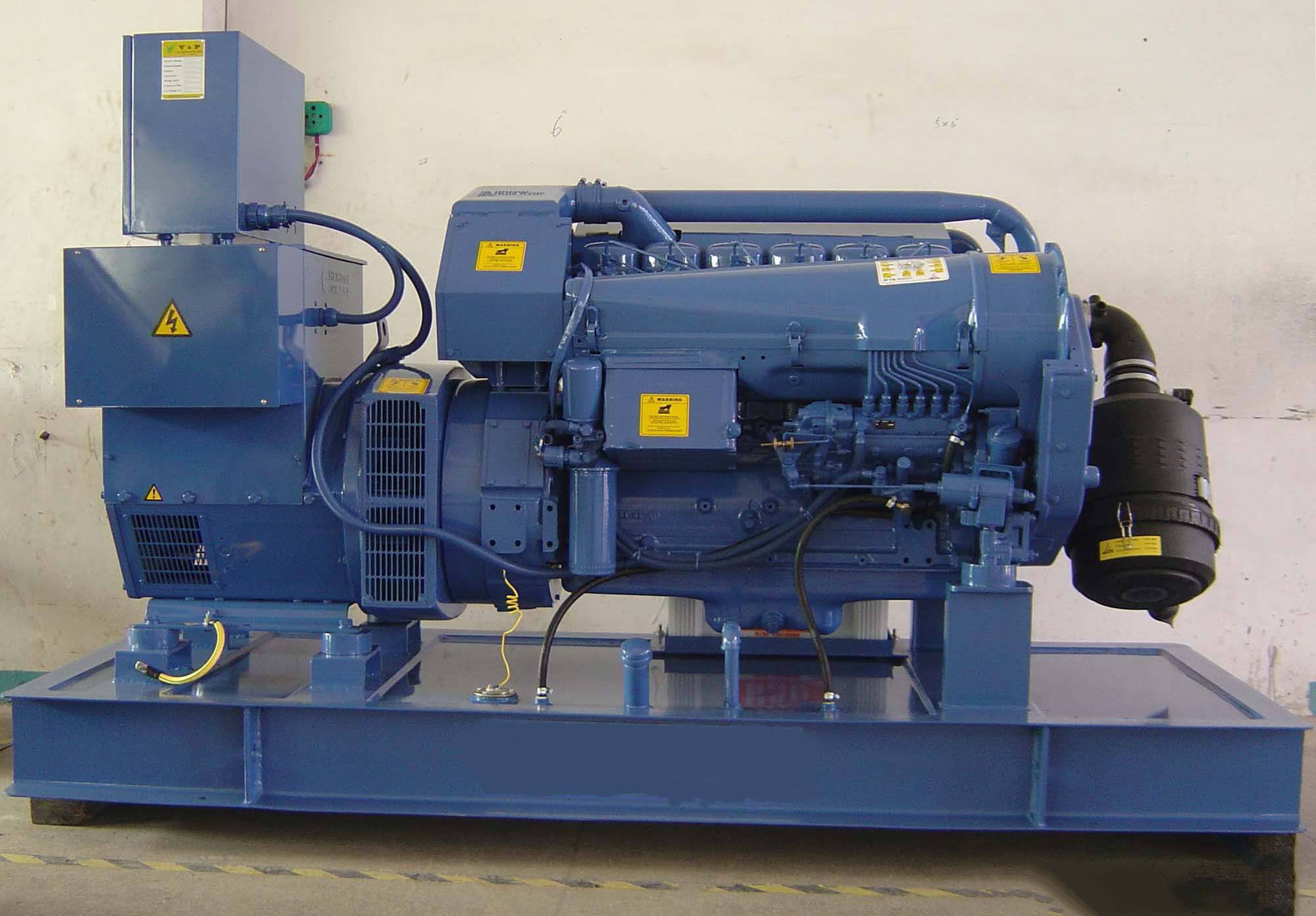 泊头汽油发电机组冬季启动前，电瓶需要做哪些检查和维护？