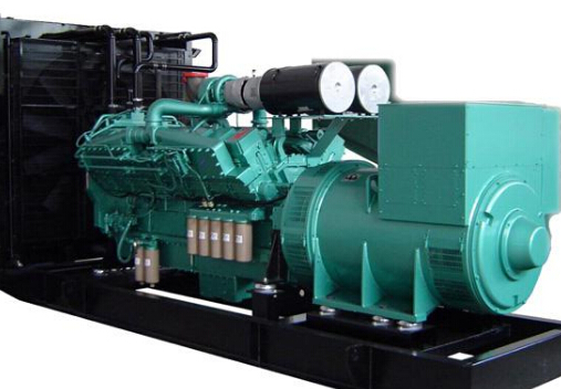 泊头冬季柴油发电机组启动前应进行哪些预热操作？